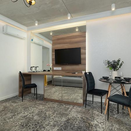 Modern & Comfy Apartment Rakowicka 6 Cracow By Renters Krakow Exterior photo