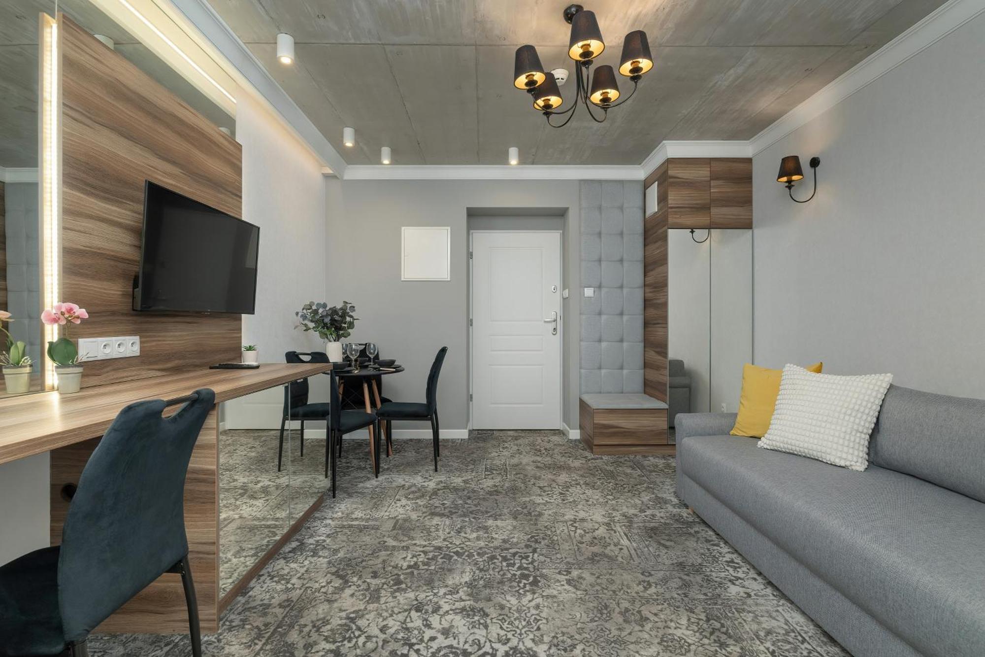 Modern & Comfy Apartment Rakowicka 6 Cracow By Renters Krakow Exterior photo