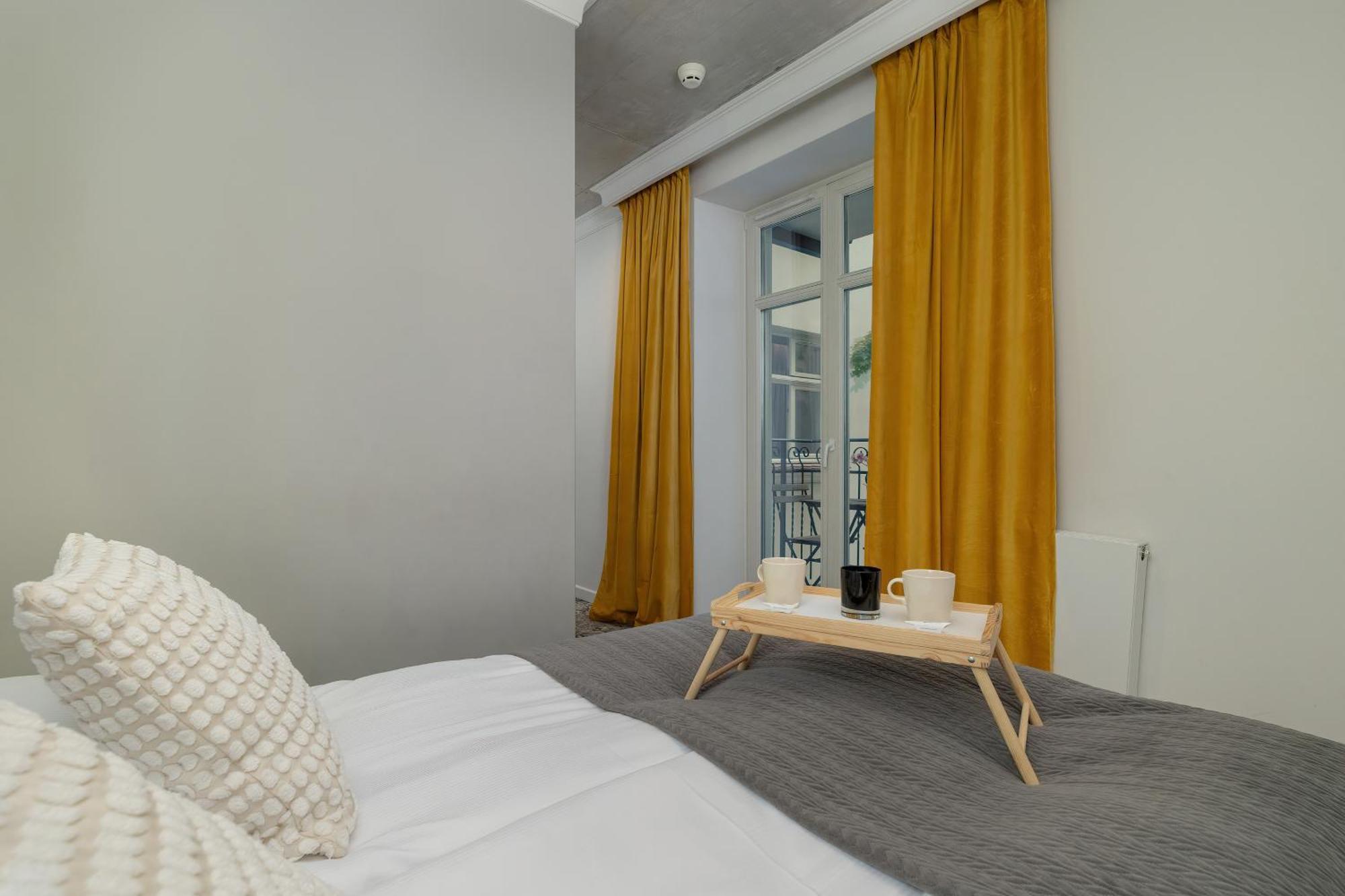 Modern & Comfy Apartment Rakowicka 6 Cracow By Renters Krakow Exterior photo